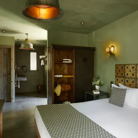 E Tre Stelle Hotel 4*