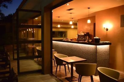 オテル エ トレ ステッレ ホテル ボニファシオ