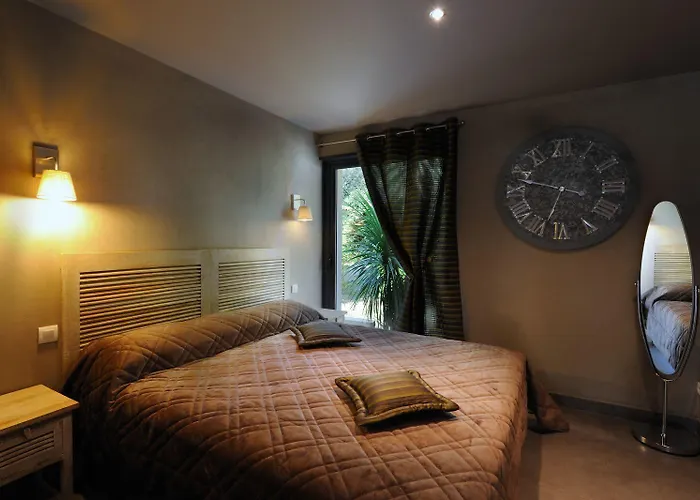 オテル エ トレ ステッレ 4*