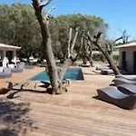 מלון E Tre Stelle 4*