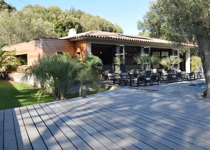 E Tre Stelle Hotell 4*